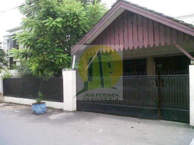 Rumah Luas di Tebet
