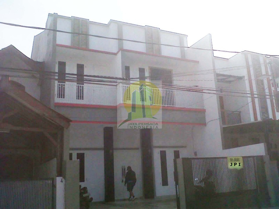 Rumah Baru daerah Bekasi Barat Tampak Depan.jpg