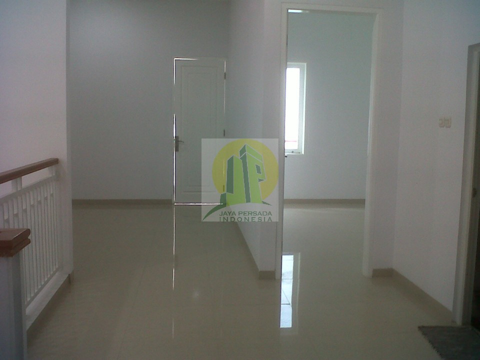 Ruang Tengah Lantai 2 Rumah Baru Bekasi Barat.jpg
