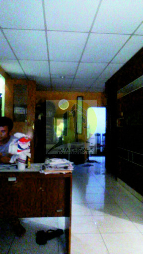 Ruang Tengah Lantai 1 Rumah di Pancoran Barat.jpg