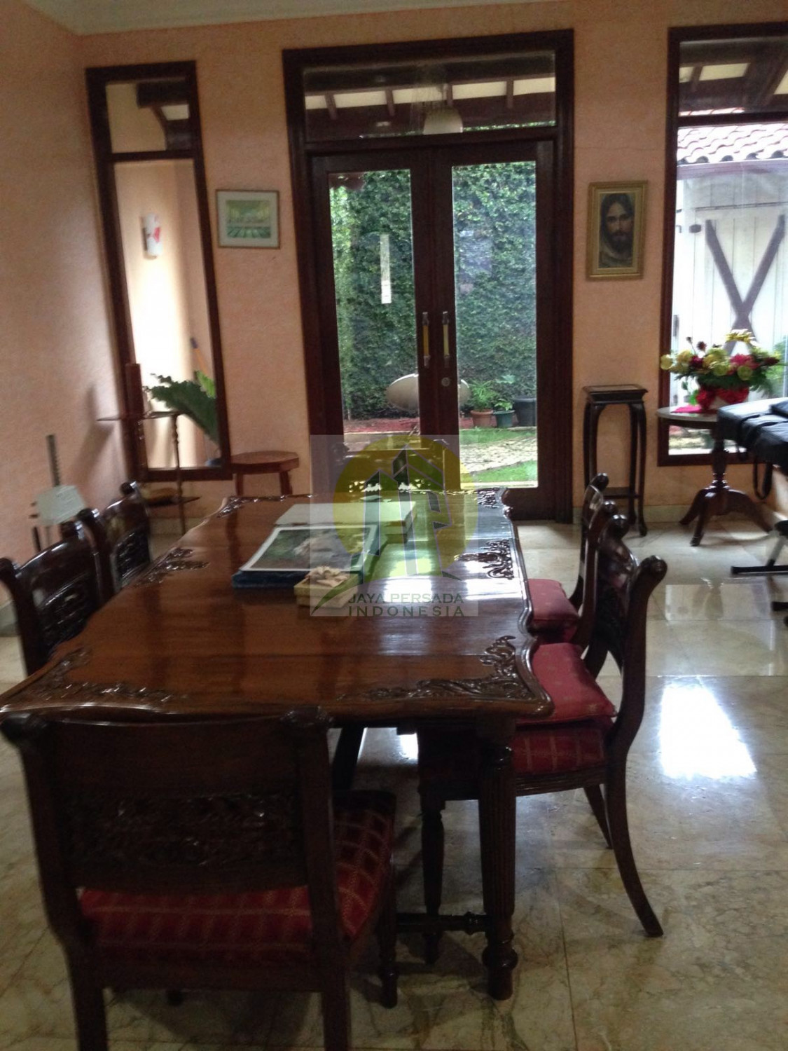 Ruang Makan Rumah dijual daerah Pondok Cabe.jpg