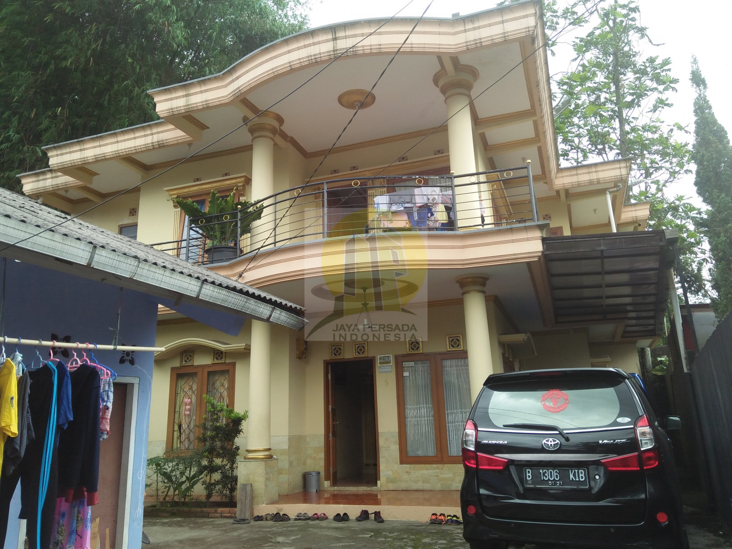 Tampak Depan Rumah dijual di Cisarua Bogor.jpg