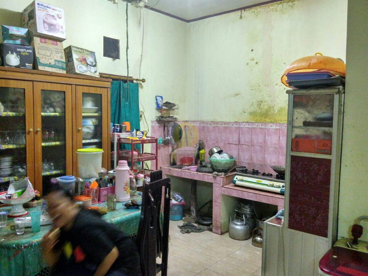 Dapur rumah dijua dipondok aren.jpg
