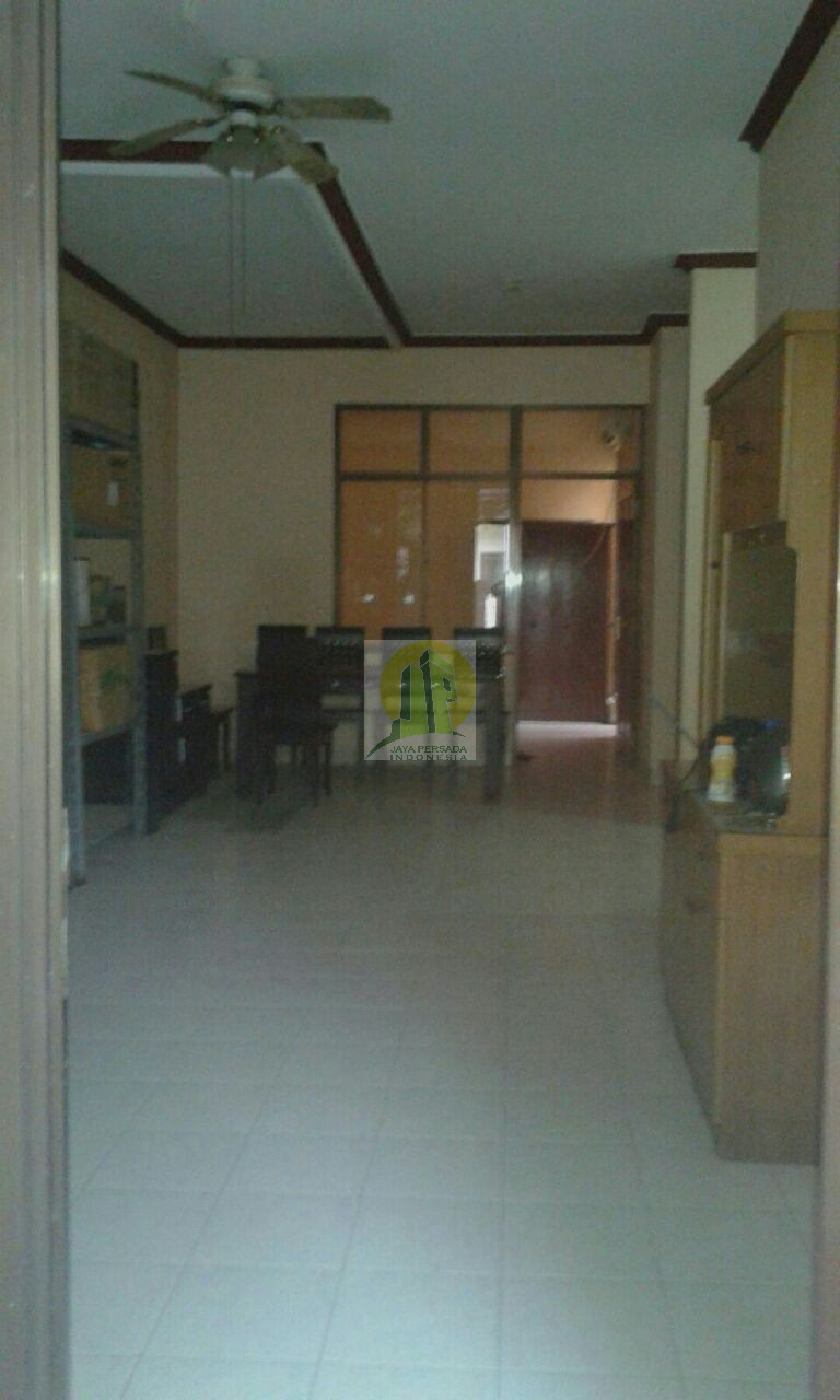 Ruang Tengah Rumah dijuall di Pantai Modern Selatan Bekasi.jpg