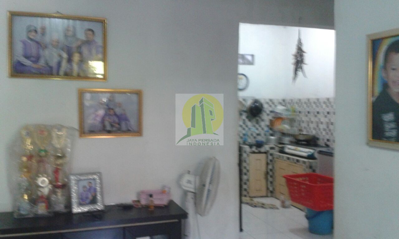 Ruang Tengah Rumah dijual di Jejalen Jaya Tambun.jpg