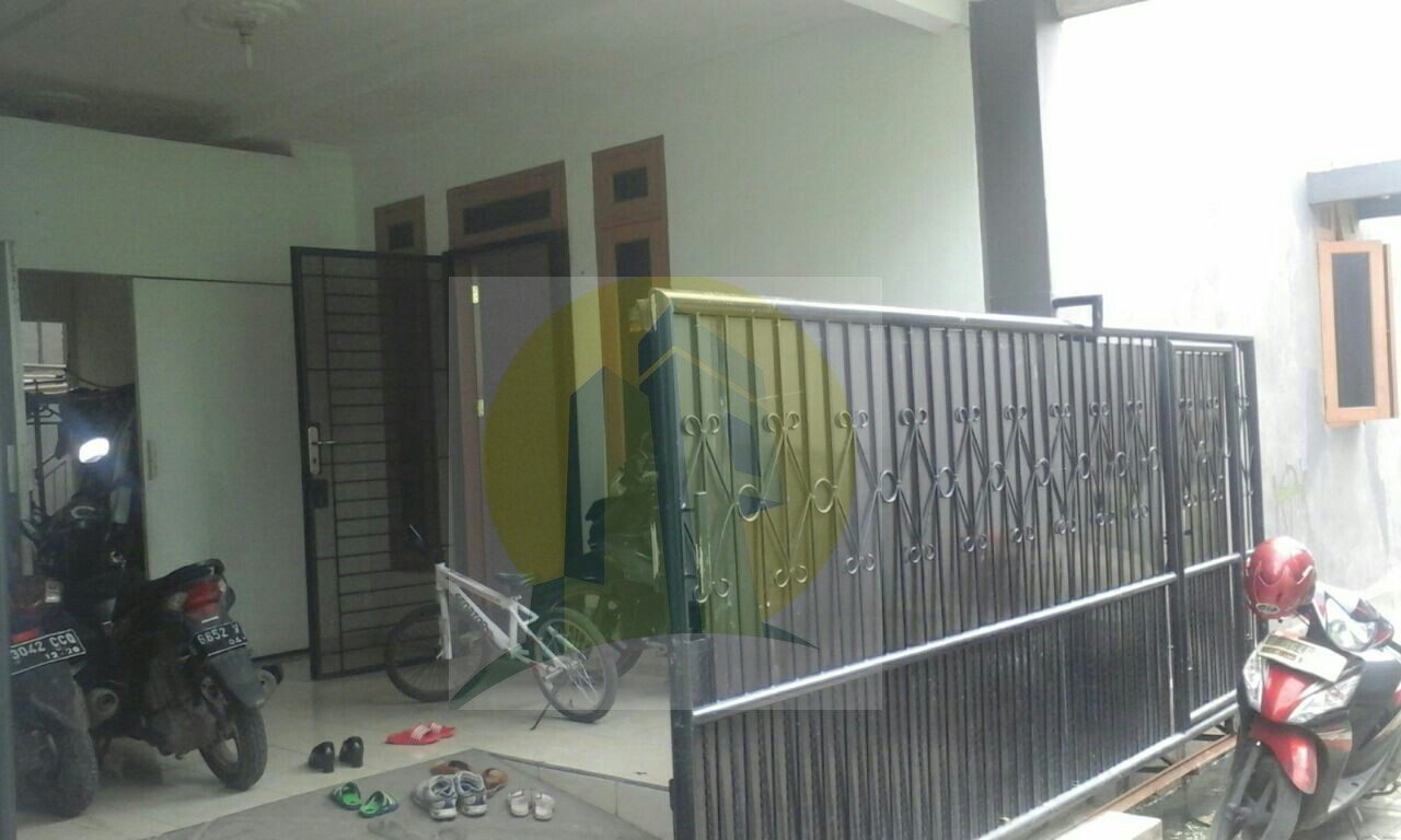Rumah Secondary Murah di Cipondoh Tangerang