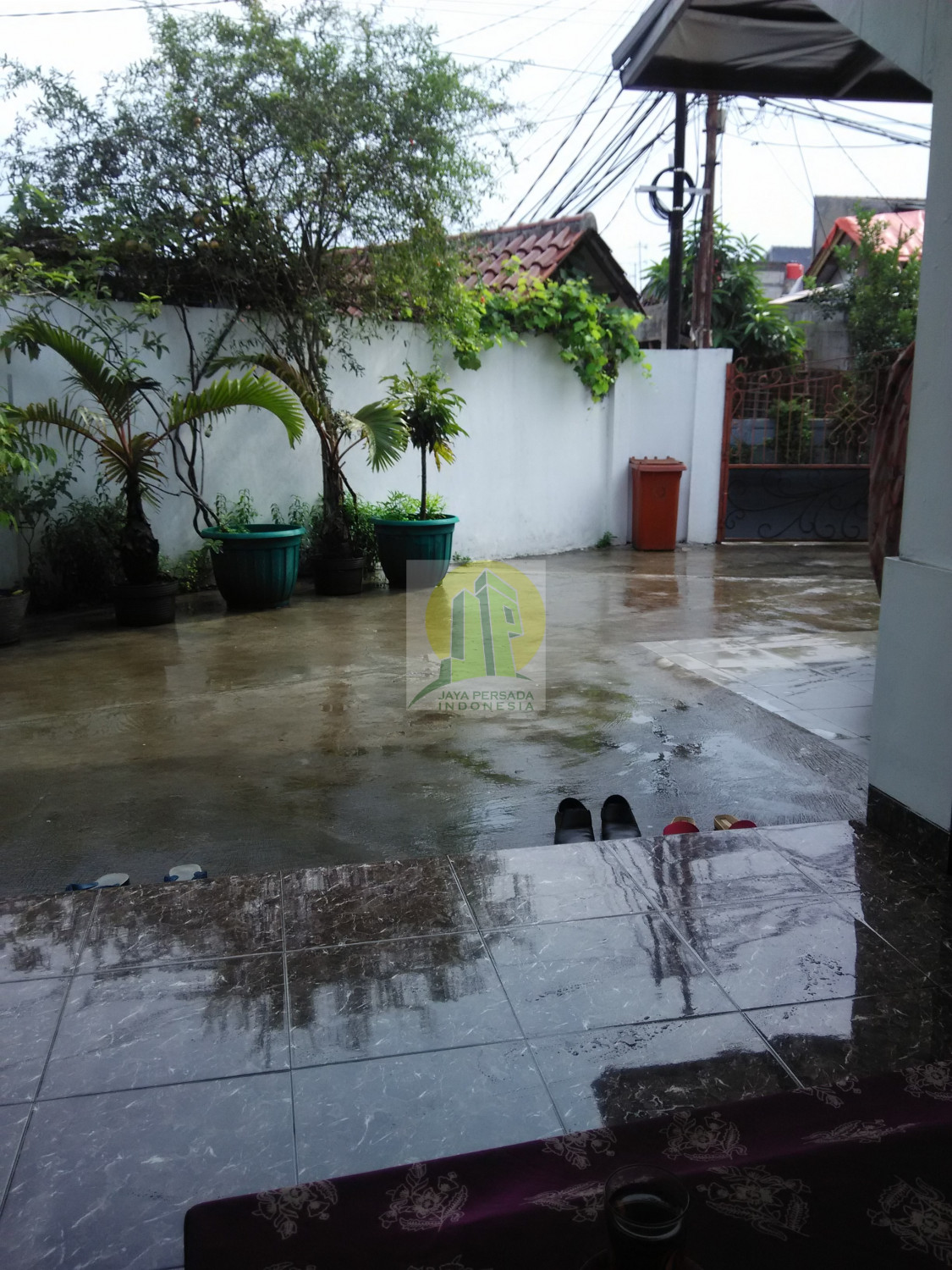 Halaman Rumah dijual di Pejaten.jpg