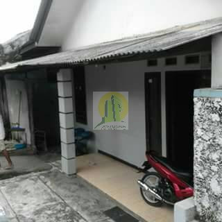 Tampak Depan Rumah dan Kontrakan Murah di Cikunir