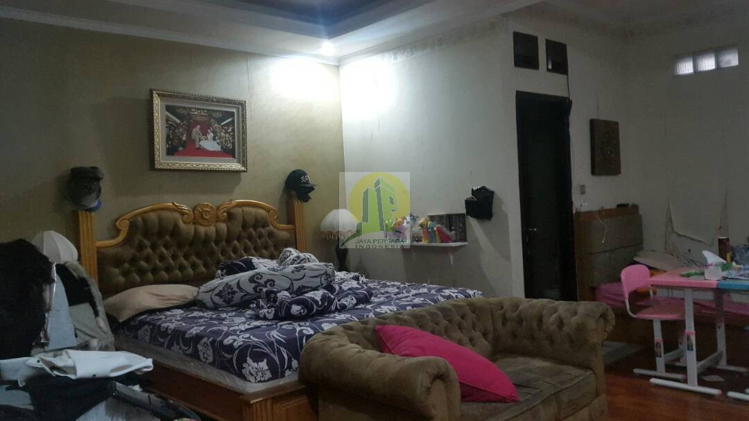 Kamar Tidur Rumah dijual di Kemang Jaksel