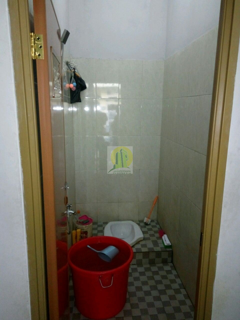 Kamar Mandi Rumah dijual di Kalisari jakarta timur.jpg