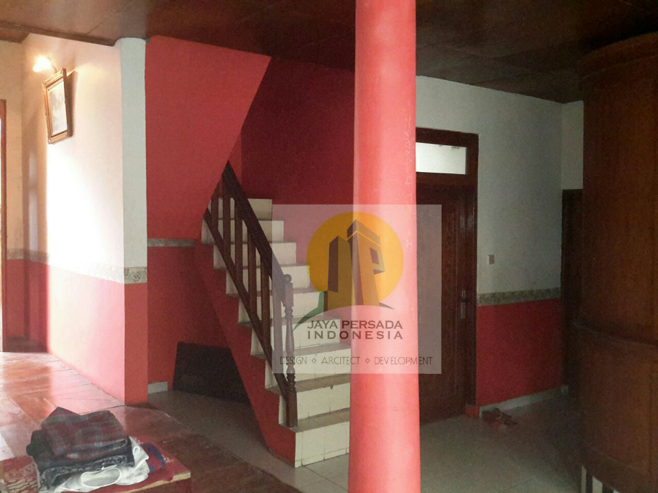 Tangga Rumah Mewah Siap Huni di Cipadu Tangerang Banten.jpeg