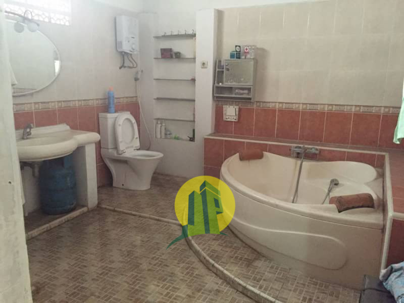 Rumah mewah 2 lantai Bintara