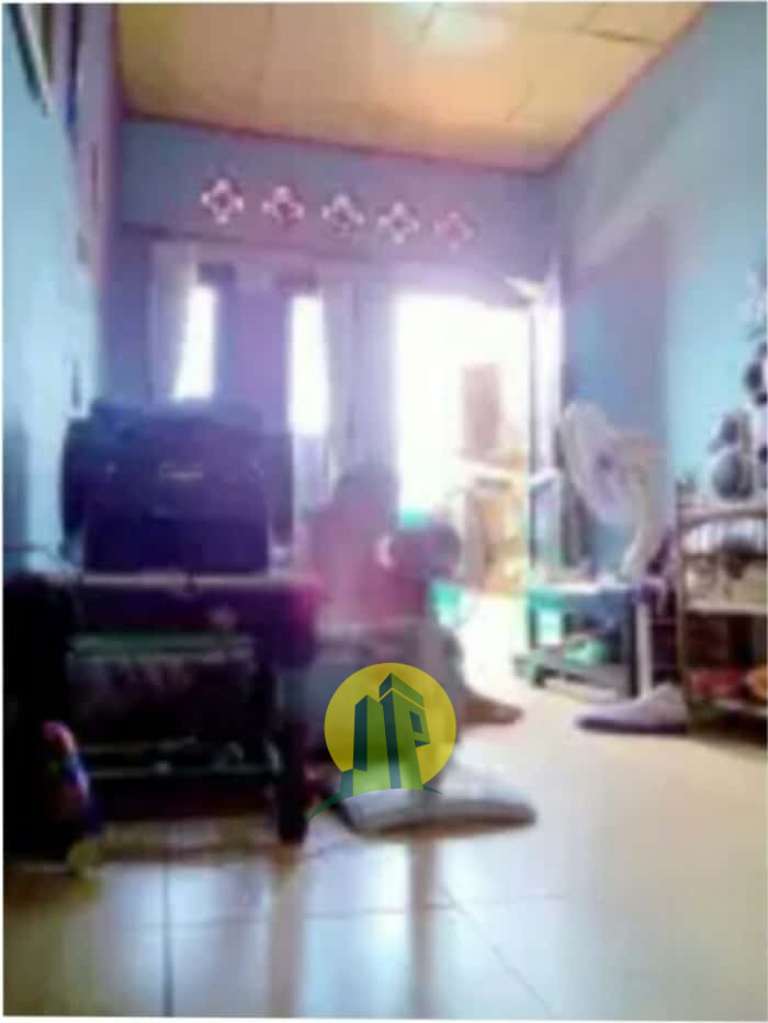 Rumah & warung klontong mutiara gading timur