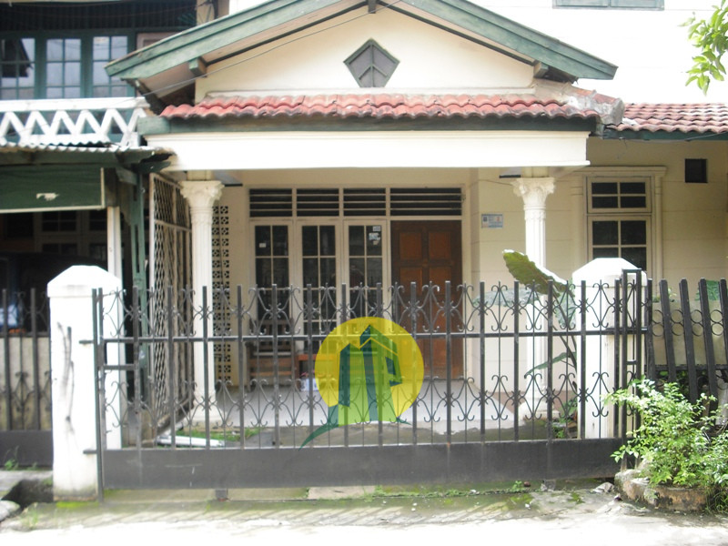 Rumah Keren di Ciputat