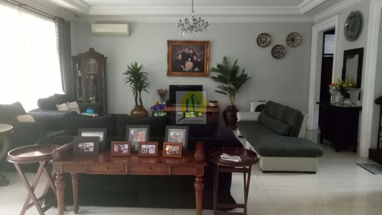 Rumah Mewah di Cilandak Permai Jaksel