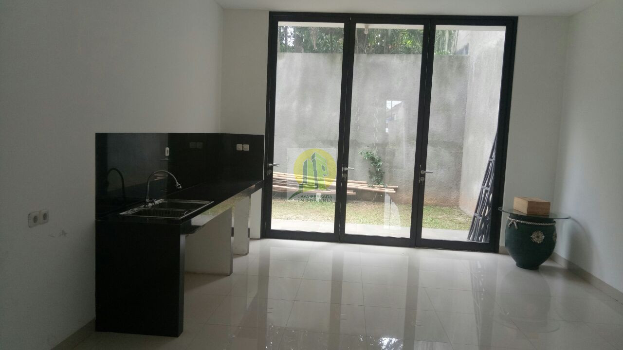 Rumah Mewah di Pondok Labu Jakarta Selatan