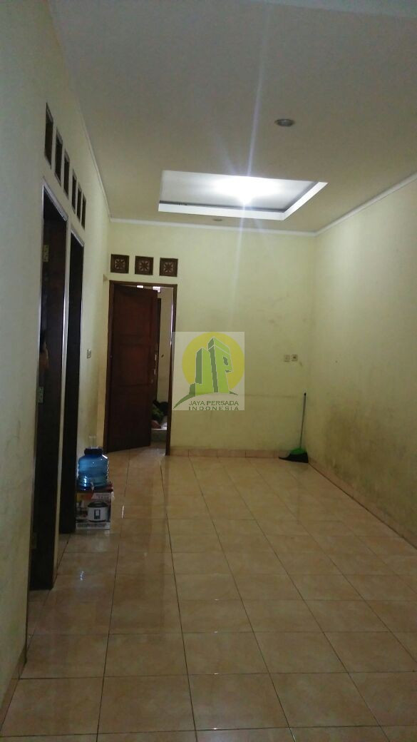 Rumah Second di Pinang Kota Tangerang Banten