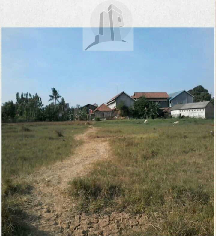 TANAH PINGGIR JALAN, SRATEGIS. KARAWANG.
