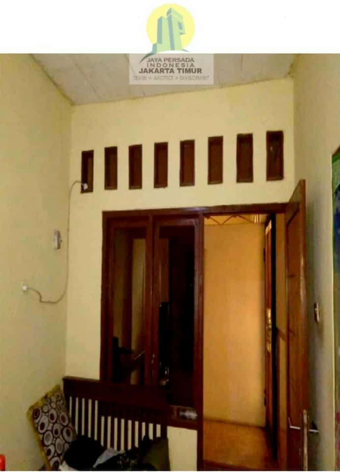 Rumah strategis pinggir jalan tambun