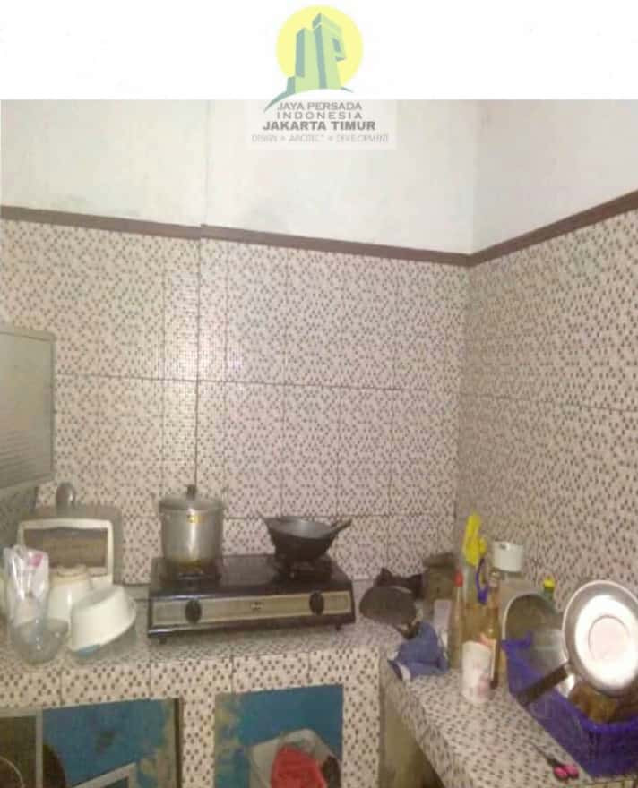Rumah strategis pinggir jalan tambun