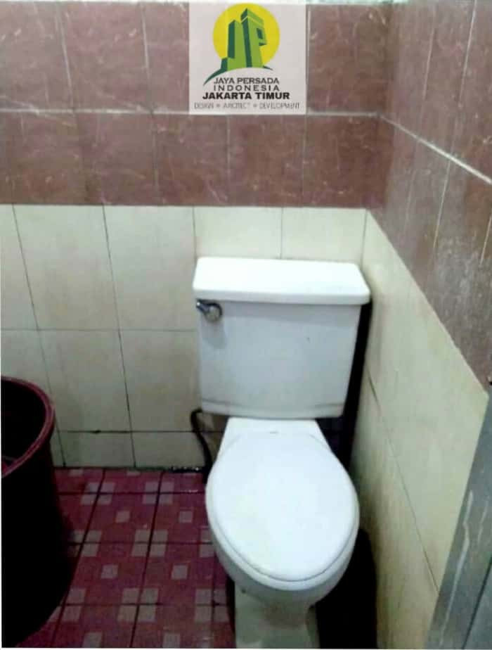 Rumah strategis pinggir jalan tambun