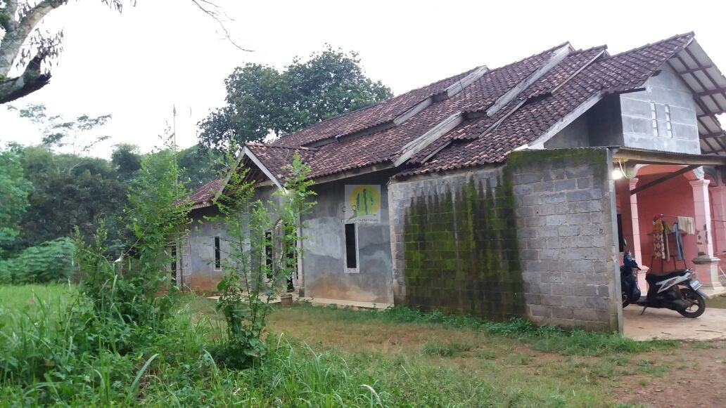Rumah Second asri dan luas siap huni di Cileungsi Bogor