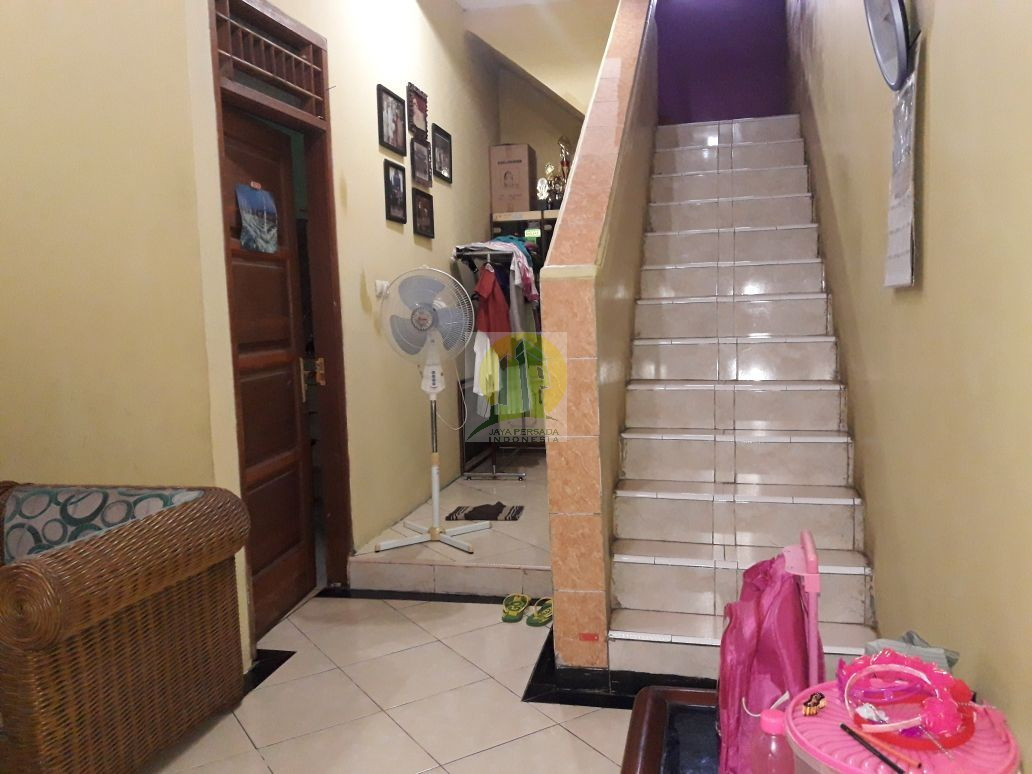 Rumah Secondary siap huni di ciracas jakarta timur