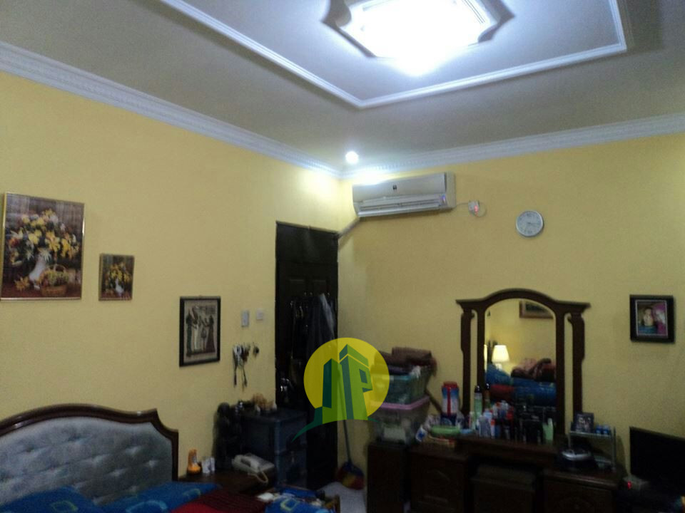 Rumah Besar Harga Ekonomis 3 Kamar Tidur bisa kpr di kalisari jaktim