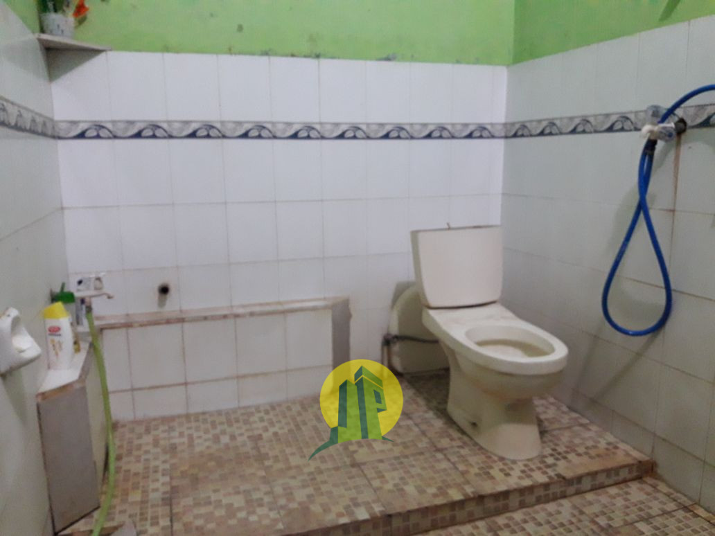 Rumah second siap huni di Ciracas jaktim