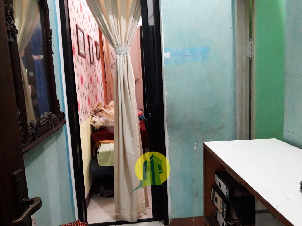 Rumah second siap huni di Ciracas jaktim