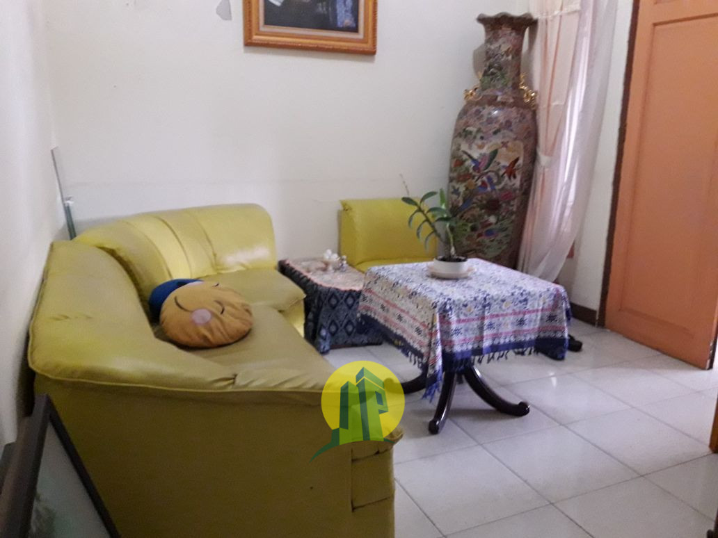 Rumah second siap huni di Ciracas jaktim