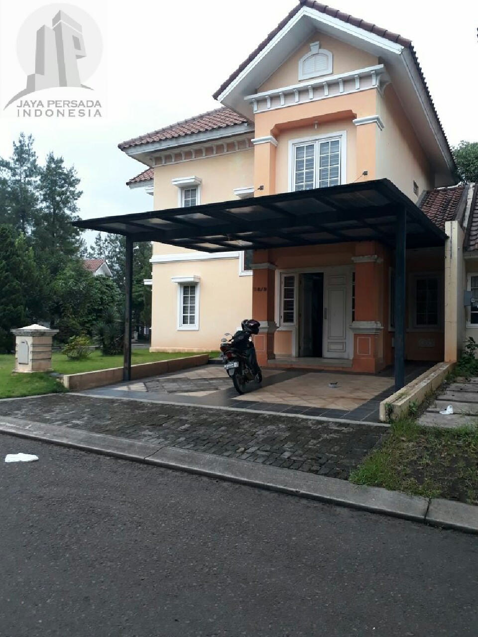 Rumah legenda wisata