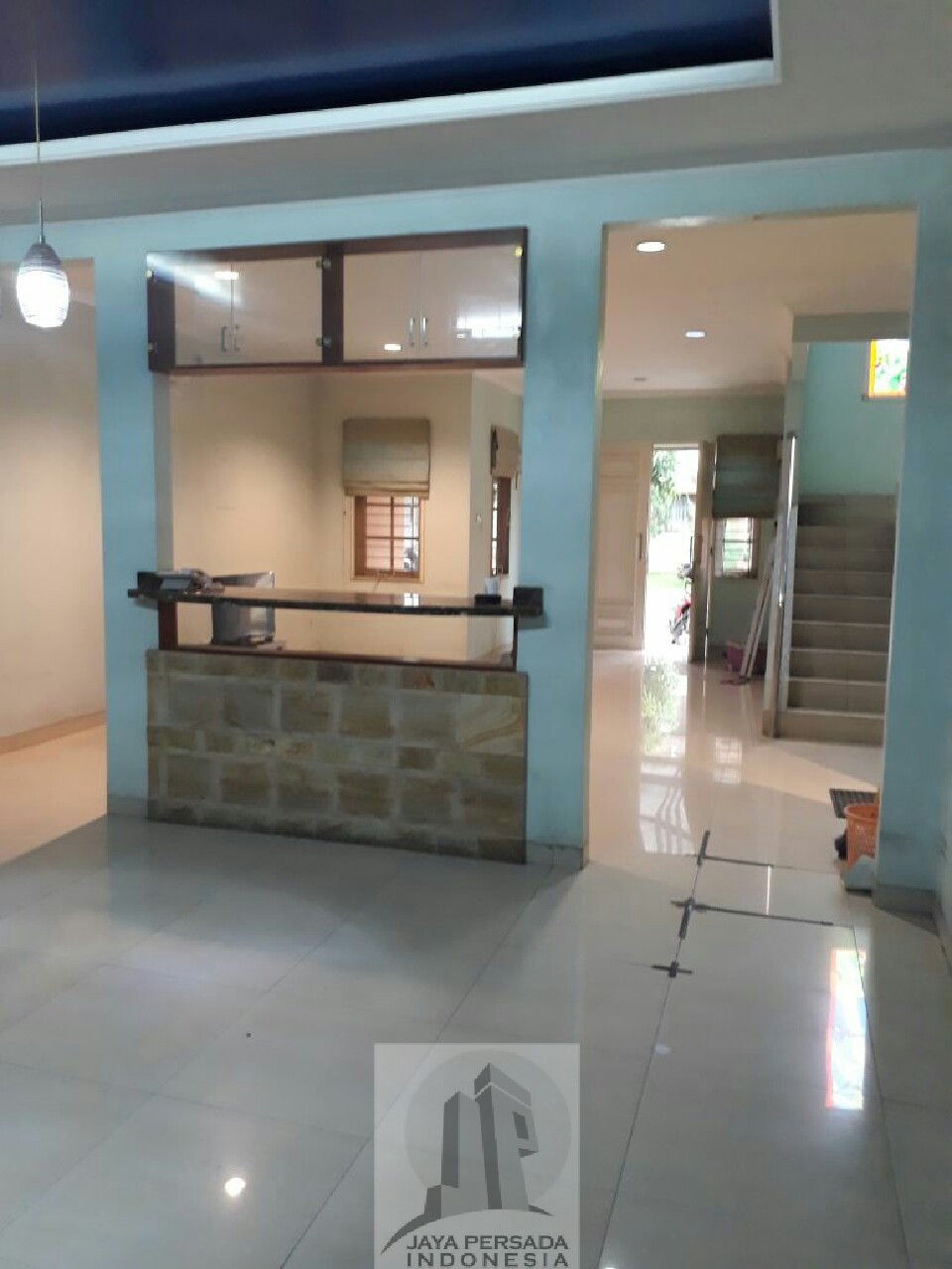 Rumah legenda wisata