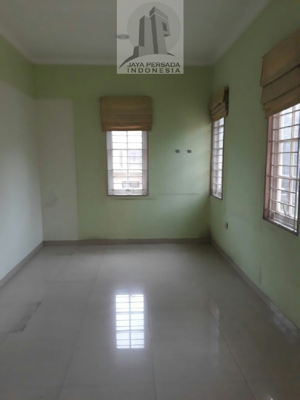 Rumah legenda wisata