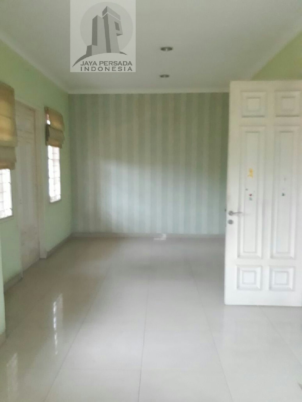 Rumah legenda wisata