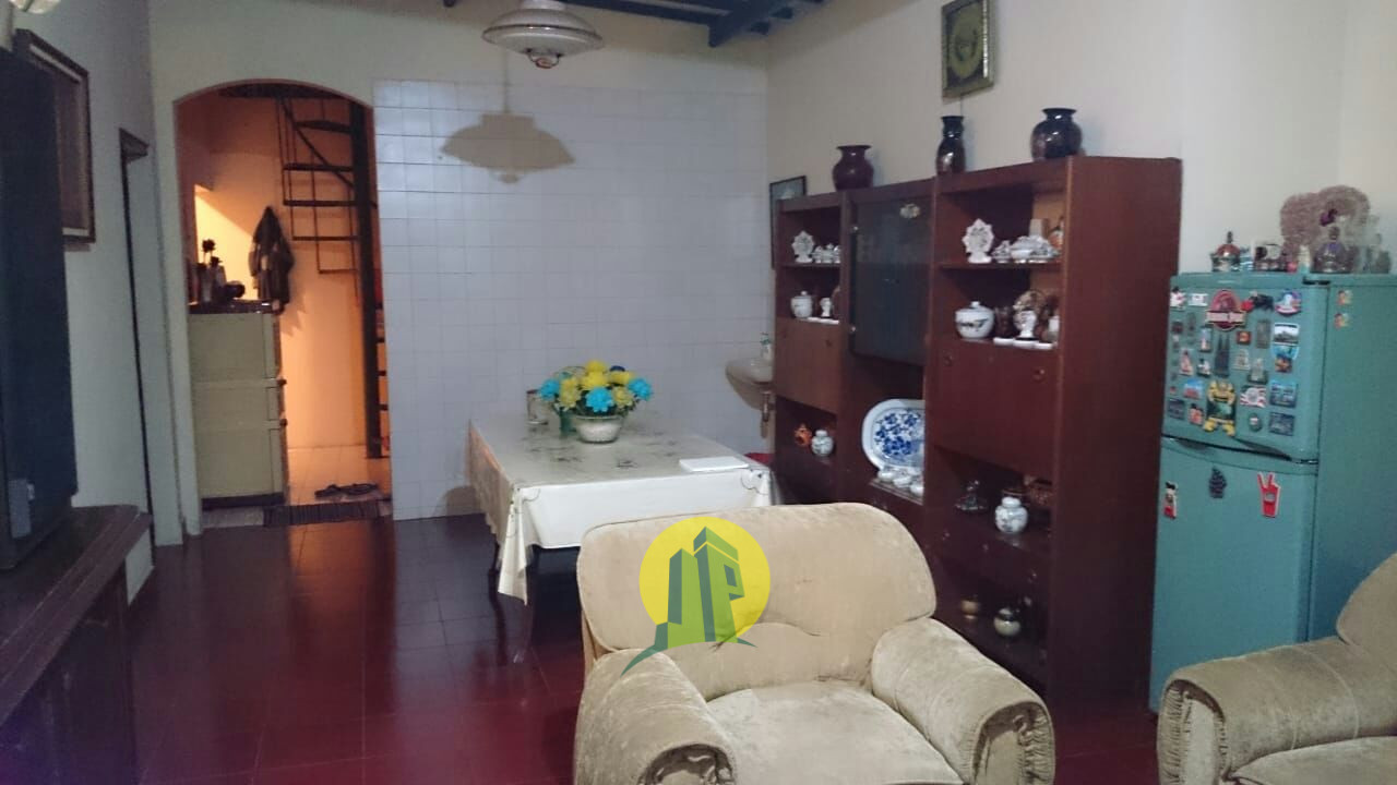 Rumah luas siap huni di jatibening bekasi