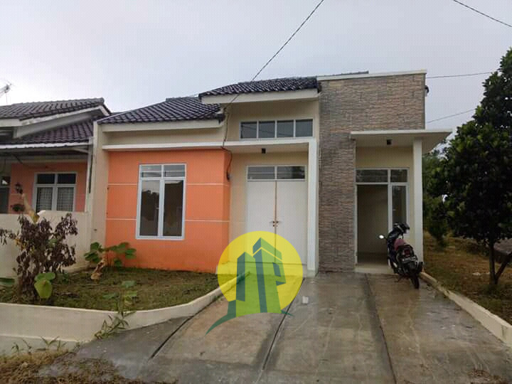 tampak depan rumah