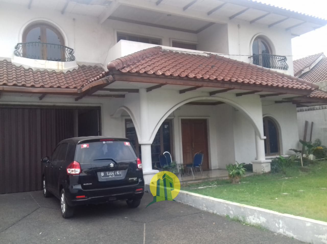 Dijual Cepat Rumah Bagus 3 Lantai Siap Huni di Lenteng Agung