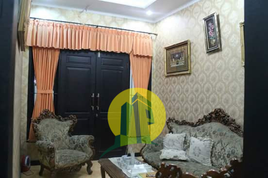 Dijual rumah 2 Lantai. SHM di Pondok Kelapa Jaktim