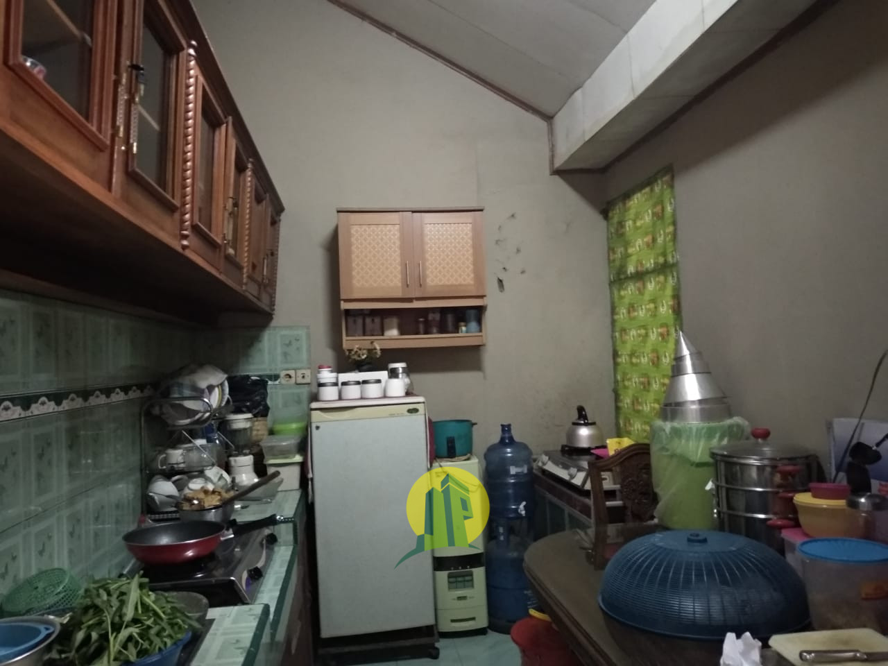 Rumah siap huni di karang satria Bekasi