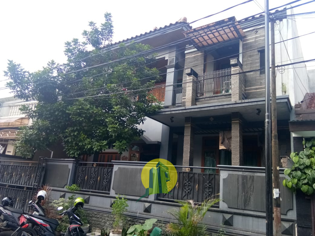 Rumah Bagus di Kavling DKI Pondok Kelapa Jaktim