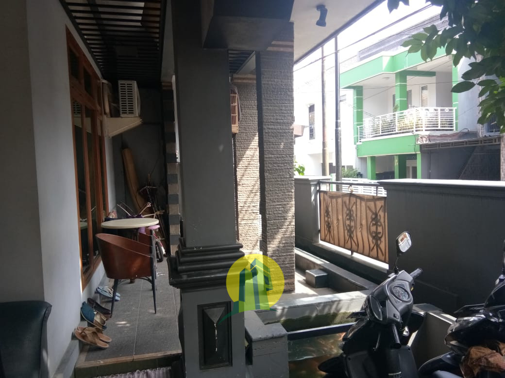 Rumah Bagus di Kavling DKI Pondok Kelapa Jaktim