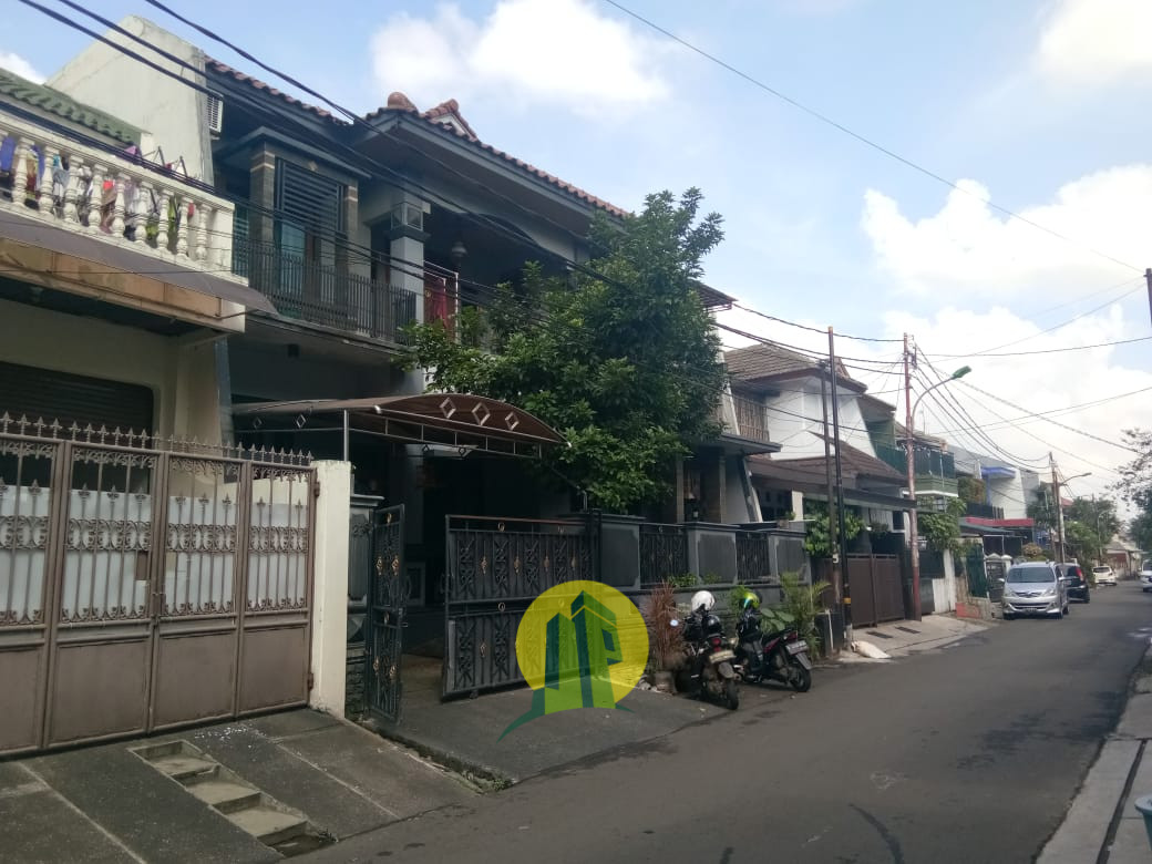 Rumah Bagus di Kavling DKI Pondok Kelapa Jaktim