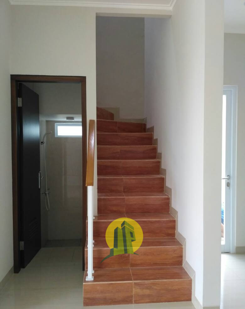 rumah elegan masa kini di kota bekasi