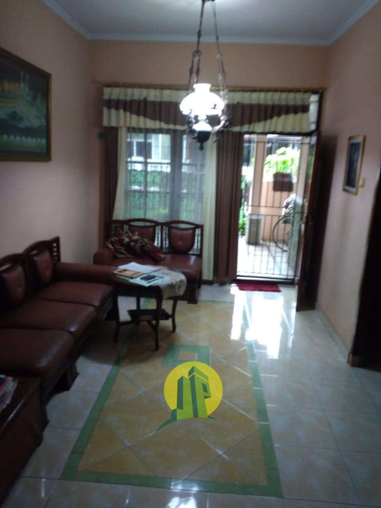 Dijual Cepat Rumah Cantik 2 Lantai di Kota Bekasi