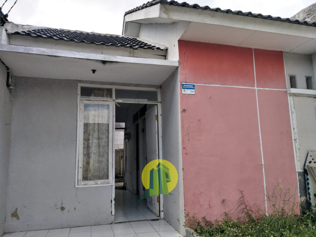 RUMAH OPER KREDIT LOKASI TERDEPAN, GREEN JEJALEN, TAMBUN UTARA, BEKASI