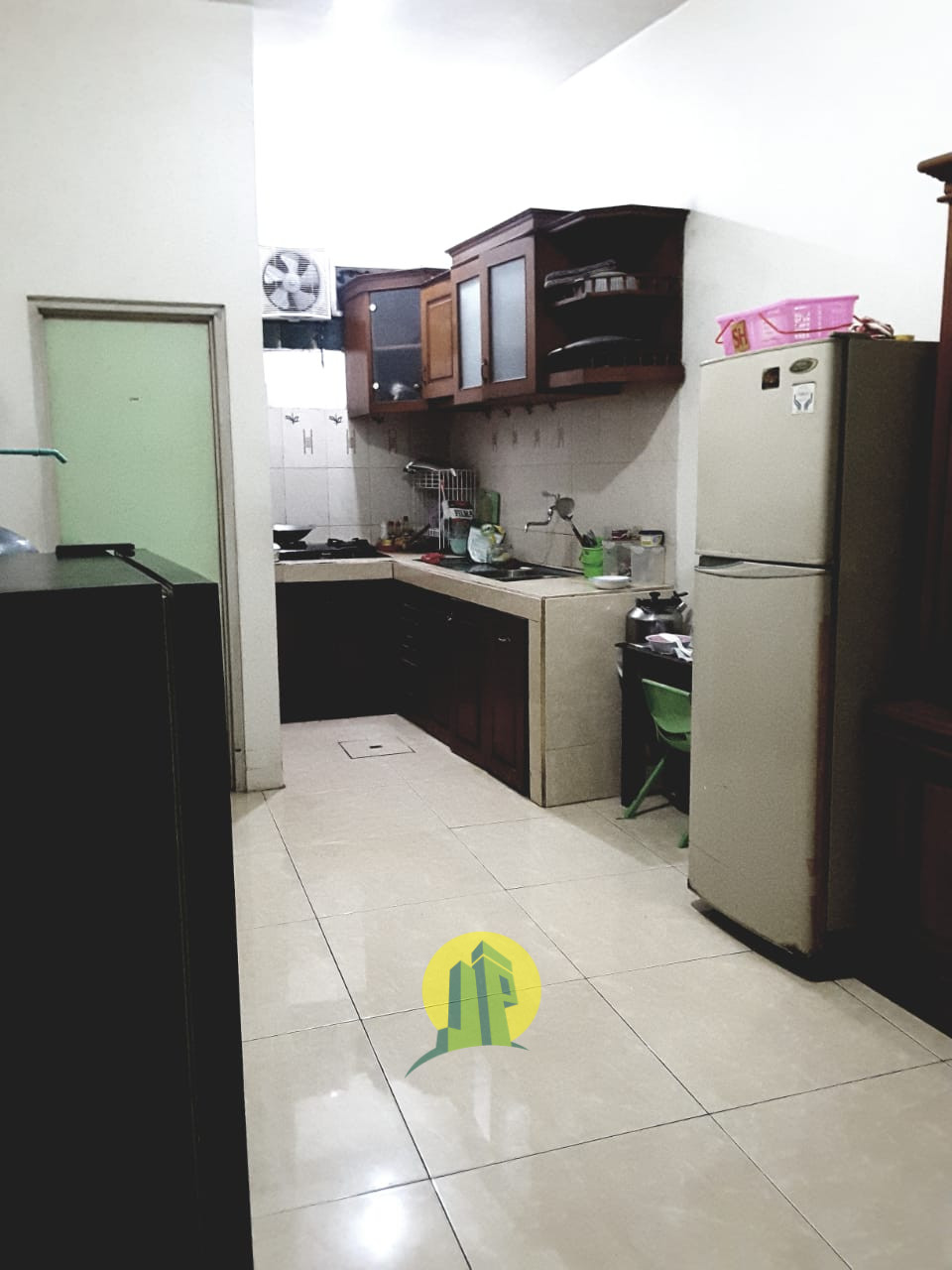 RUMAH NYAMAN STRATEGIS SIAP HUNI Di Caman Kalimalang