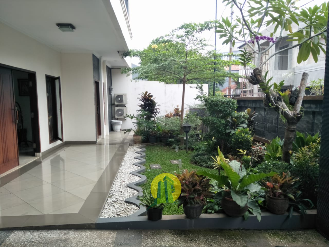 Rumah Mewah di Jati Padang Pasar Minggu