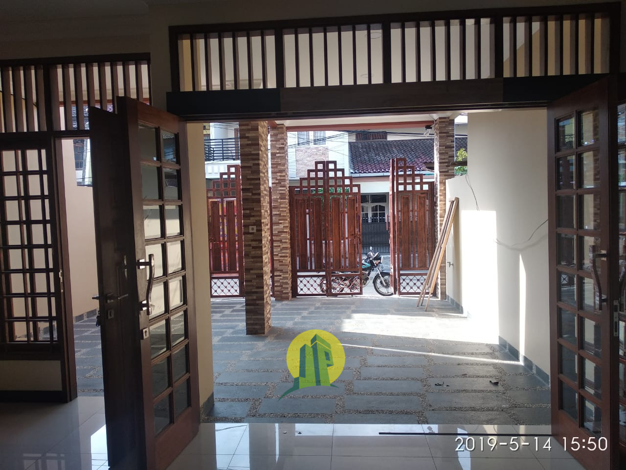 Rumah Baru Bagus konsep Modern Living langsung huni tinggal bawa koper
