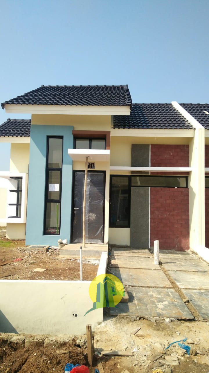 Rumah modern minimalis konsep eco green di Timur Jakarta